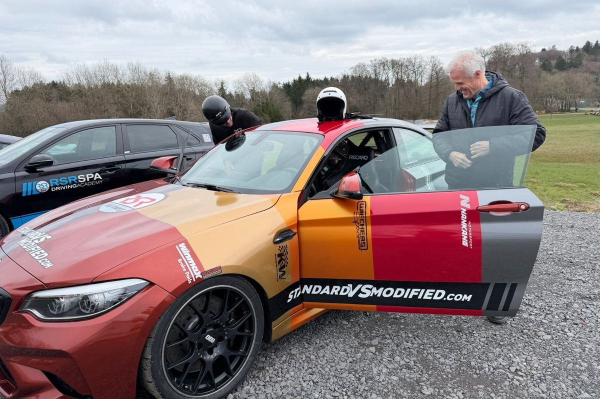 NASCAR veteran reacts to first laps at the Nurburgring: