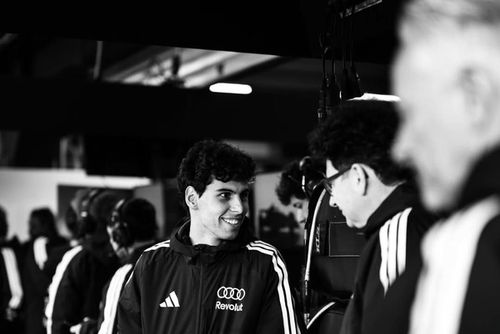 F1: Bortoleto e Hulkenberg compartilham fotos do primeiro dia na pista com a Audi 