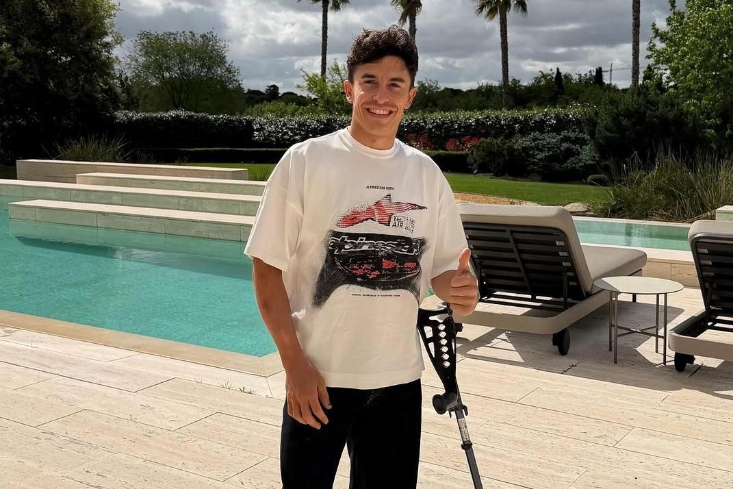 MotoGP: Marc Márquez compartilha fotos e mensagem após cirurgia no pé e no ombro