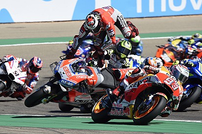 Lorenzo: Márquez destruiu minha corrida e meu pé