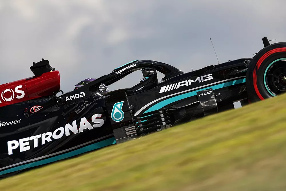 Lewis Hamilton, Mercedes W12