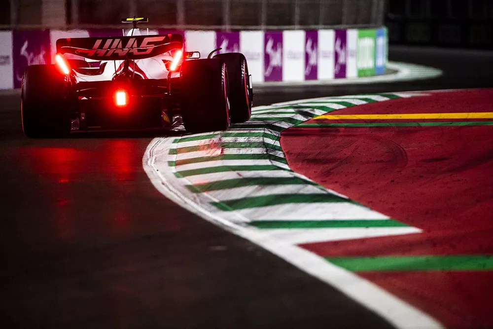 Mick Schumacher, Haas VF-22
