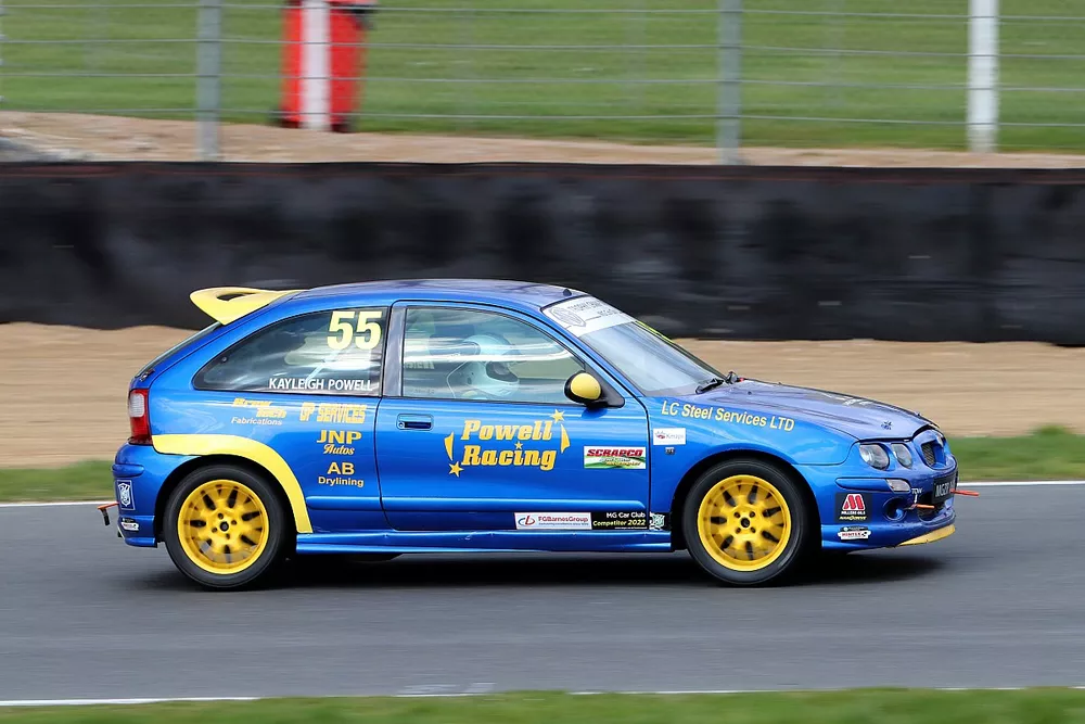 MG Trophy track action