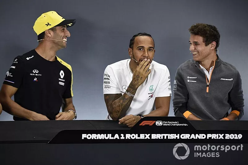 Daniel Ricciardo, Renault F1 Team, Lewis Hamilton, Mercedes AMG F1 and Lando Norris, McLaren in the Press Conference 