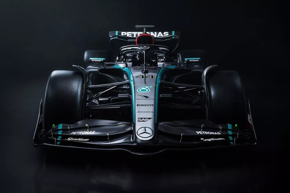 Mercedes F1 W15