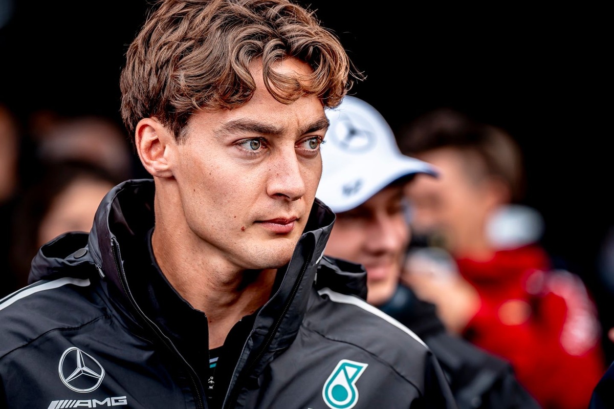 Russell annonce une 