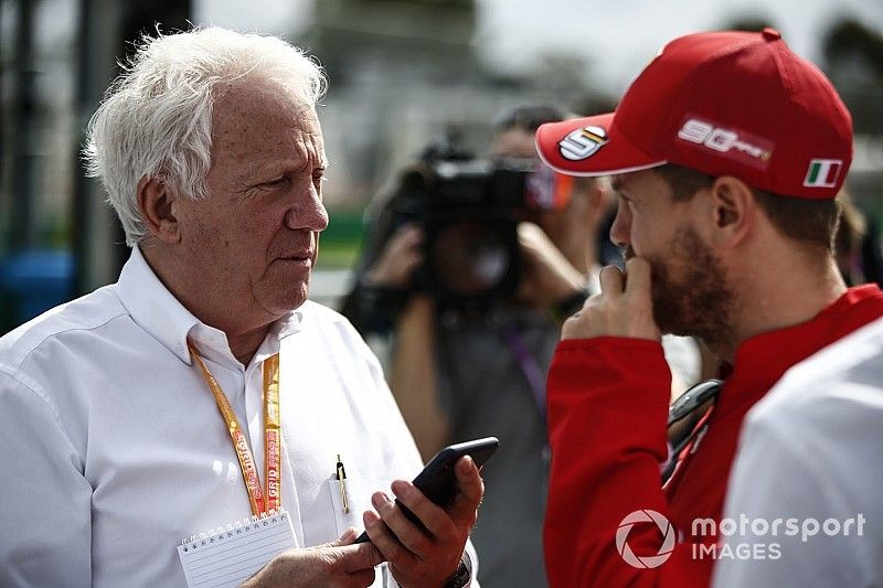 Charlie Whiting, direttore di gara, FIA, con Sebastian Vettel, Ferrari