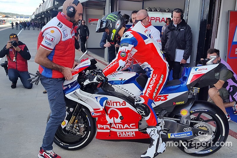 Pecco Bagnaia inizia a scoprire la sua Ducati: primi giri a Valencia per il campione Moto2