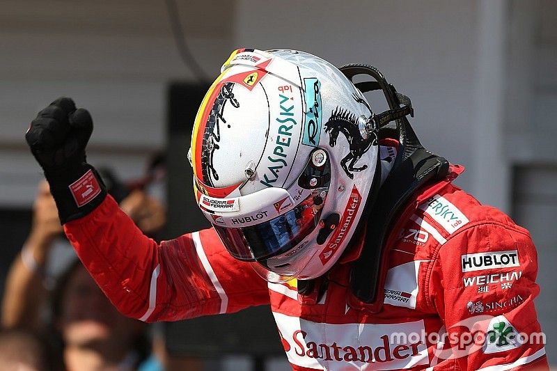 Ganador de la carrera Sebastian Vettel, Ferrari