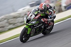 Rea domina con mano de hierro los libres del WorldSBK en Tailandia