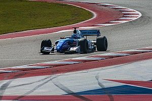 Orudzhev gana en la dramática segunda carrera de las V8 3.5 en Austin