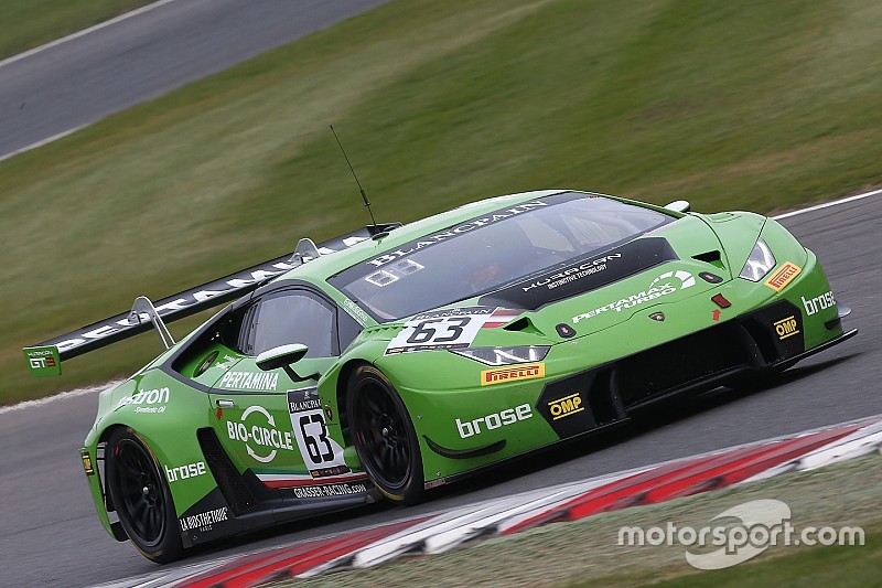 Engelhart and Bortolotti win for Lamborghini at Brands