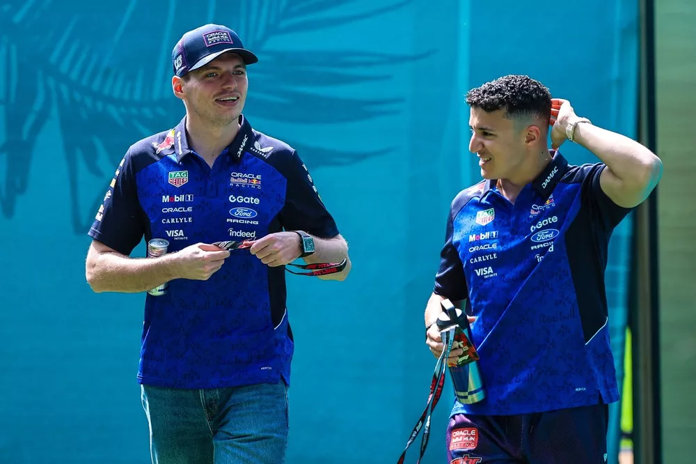 Max Verstappen, Red Bull Racing, Isack Hadjar, Red Bull Racing