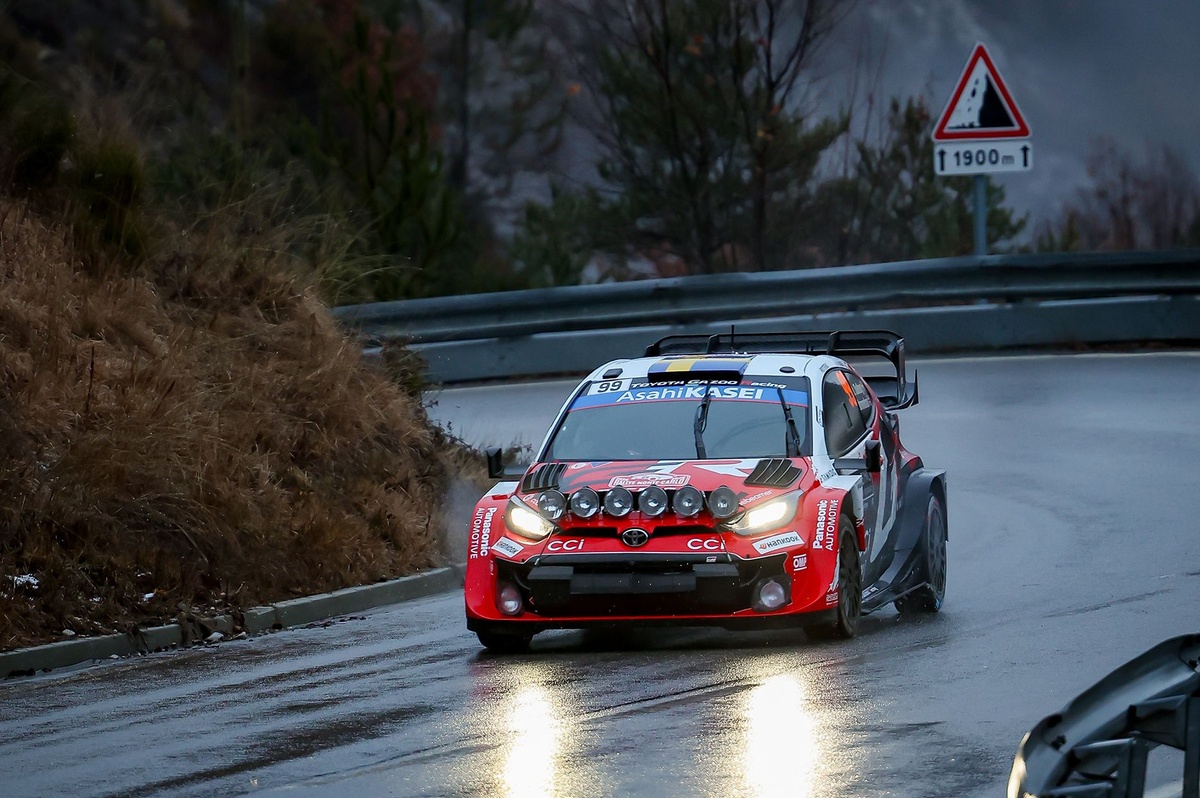 WRC Montecarlo: Solberg sigue líder tras la lluvia torrencial en Mónaco