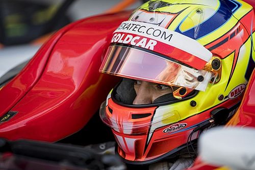 Alex Palou lidera el segundo d&iacute;a de test de la FIA F3
