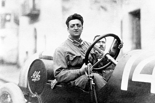 Enzo Ferrari, el hombre, el visionario, el mito