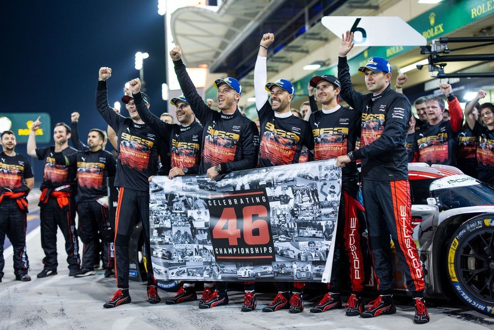 #6 Porsche Penske Motorsport Porsche 963: Kevin Estre, Andre Lotterer, Laurens Vanthoor, #5 Porsche Penske Motorsport Porsche 963: Matt Campbell, Michael Christensen, Frederic Makowiecki