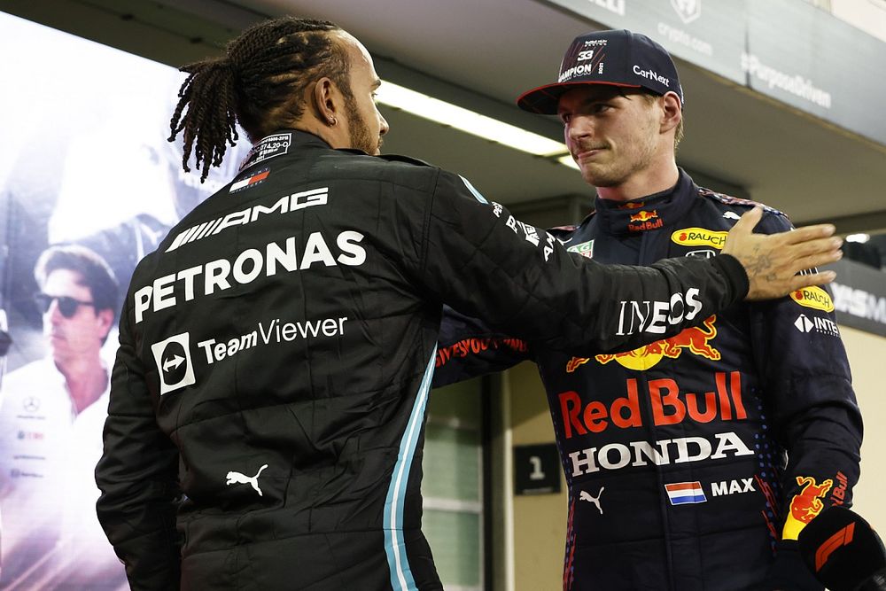 Lewis Hamilton, Mercedes, 2nd position, congratulates Max Verstappen, Red Bull Racing, 1st position, in Parc Ferme