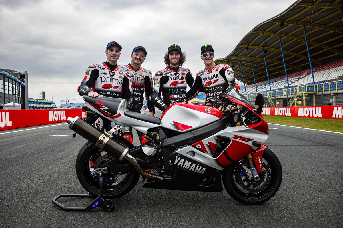 Bitget Gear up to 7 7周年記念ボックス MotoGP Bitget Gear up to 7 7周年記念ボックス MotoGP Bitget七周年