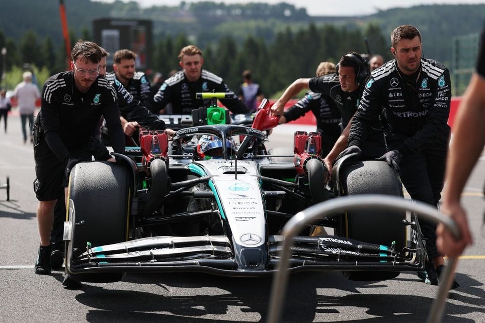 Kimi Antonelli Reverts Mercedes Suspension to Combat F1 Performance Slump