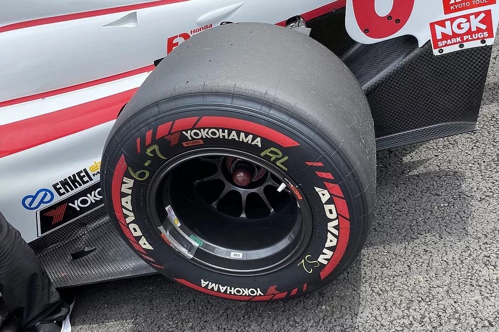スーパーフォーミュラ】ホイールの“バランスウエイト”に銀色のベール 