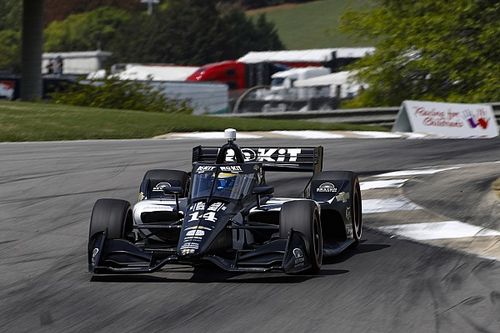 Foyt &ldquo;glad to see the #14 leading the race for a change&rdquo;