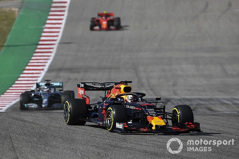 Max Verstappen, Red Bull Racing RB15, leads Lewis Hamilton, Mercedes AMG F1 W10, and Charles Leclerc, Ferrari SF90