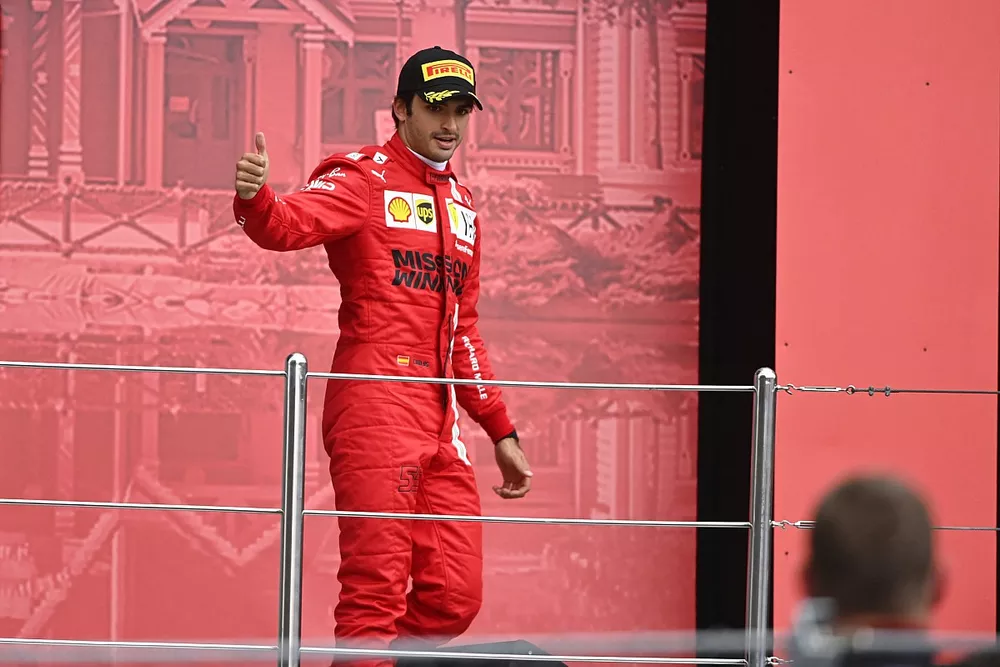 Podio: tercer lugar Carlos Sainz Jr., Ferrari