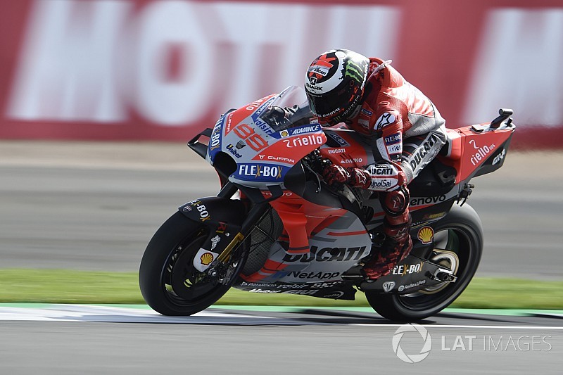MotoGP Silverstone: Pole für Lorenzo im Chaos-Qualifying