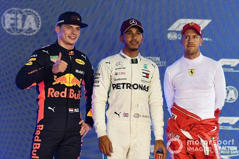 Max Verstappen, Red Bull Racing, Lewis Hamilton, Mercedes AMG F1 et Sebastian Vettel, Ferrari dans le Parc Ferm&eacute;