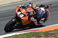 Oliveira derrota Marini na última curva e vence em Brno