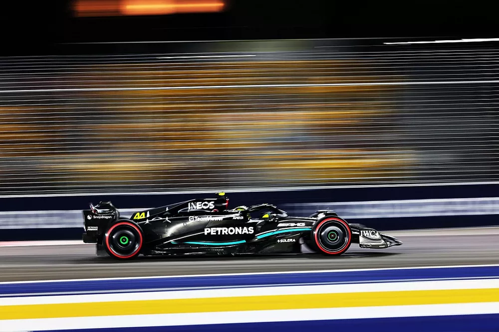  Lewis Hamilton, Mercedes F1 W14