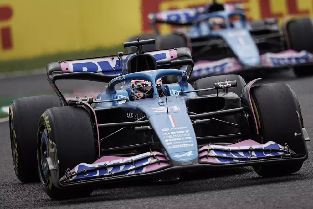 Esteban Ocon, Alpine A523, Pierre Gasly, Alpine A523