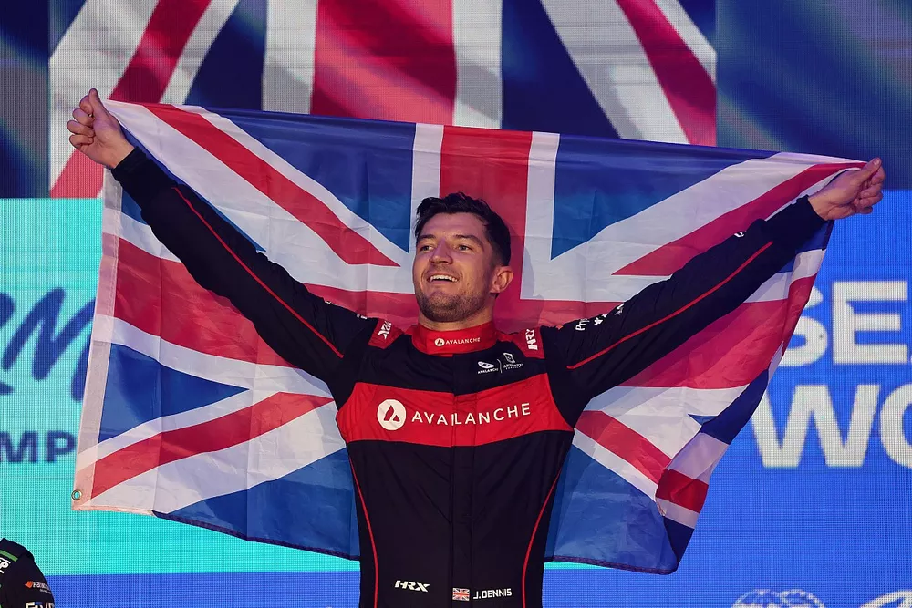 Podio: Jake Dennis, Andretti Autosport