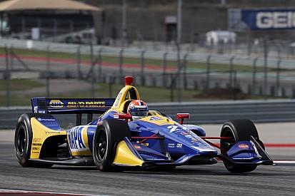 Rossi termine les essais en tête