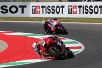 Acosta no cree que M&aacute;rquez acabe en KTM: "Lo de Ducati parece una telenovela"