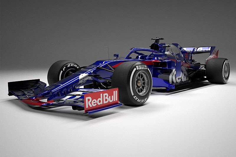 Toro Rosso unveils its 2019 Formula 1 car