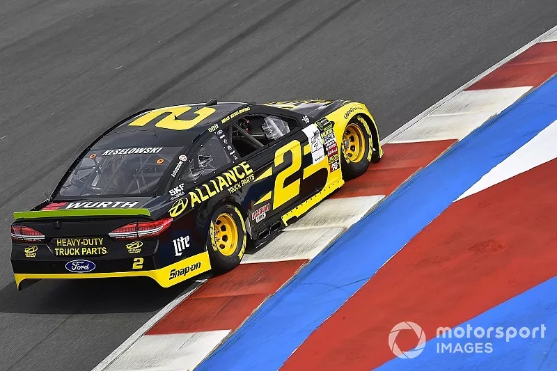 Brad Keselowski, Team Penske, Ford Fusion Alliance Truck Parts