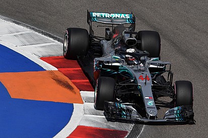 Russian GP: Hamilton tops FP3 as Mercedes dominates again