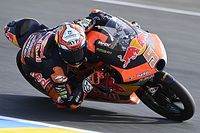 Masià vence a Sasaki y gana la carrera con bandera roja incluida