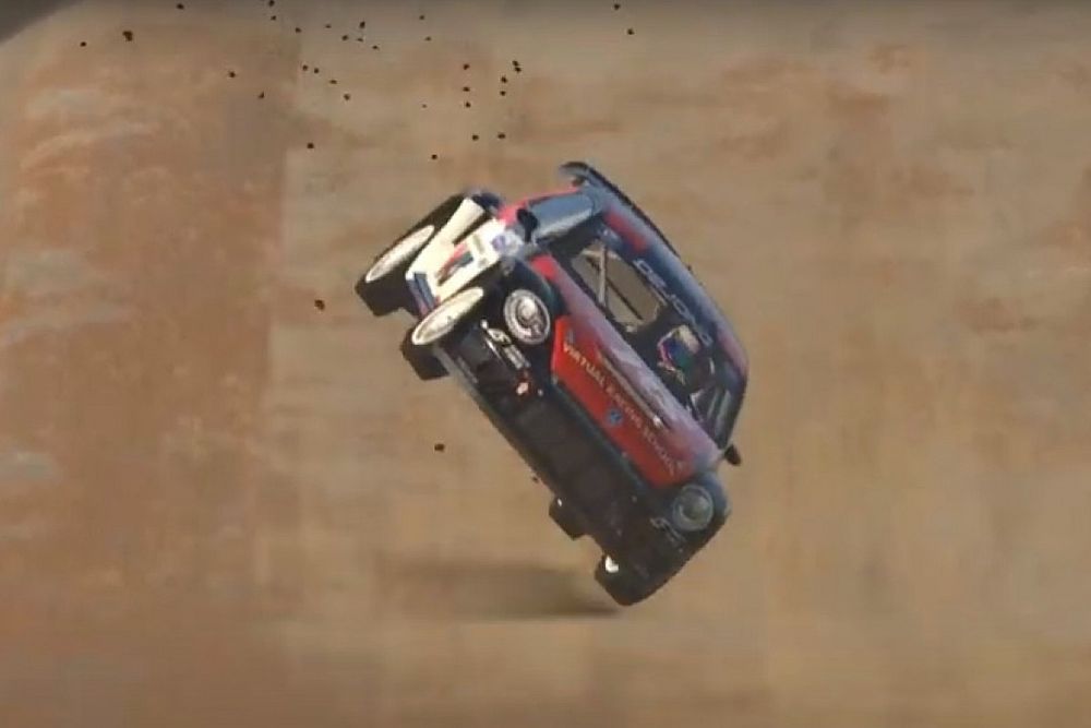 Mitchell deJong, Volkswagen Beetle