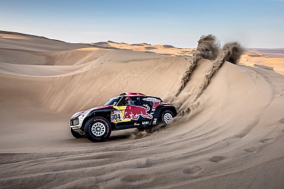 Peterhansel brilla en las primeras complicaciones del Dakar 2019