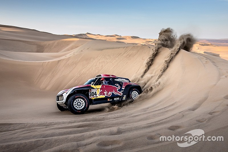 Autos, étape 3 - Peterhansel vainqueur, Al-Attiyah leader
