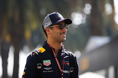Ricciardo no cree que haya explicación a sus problemas de fiabilidad