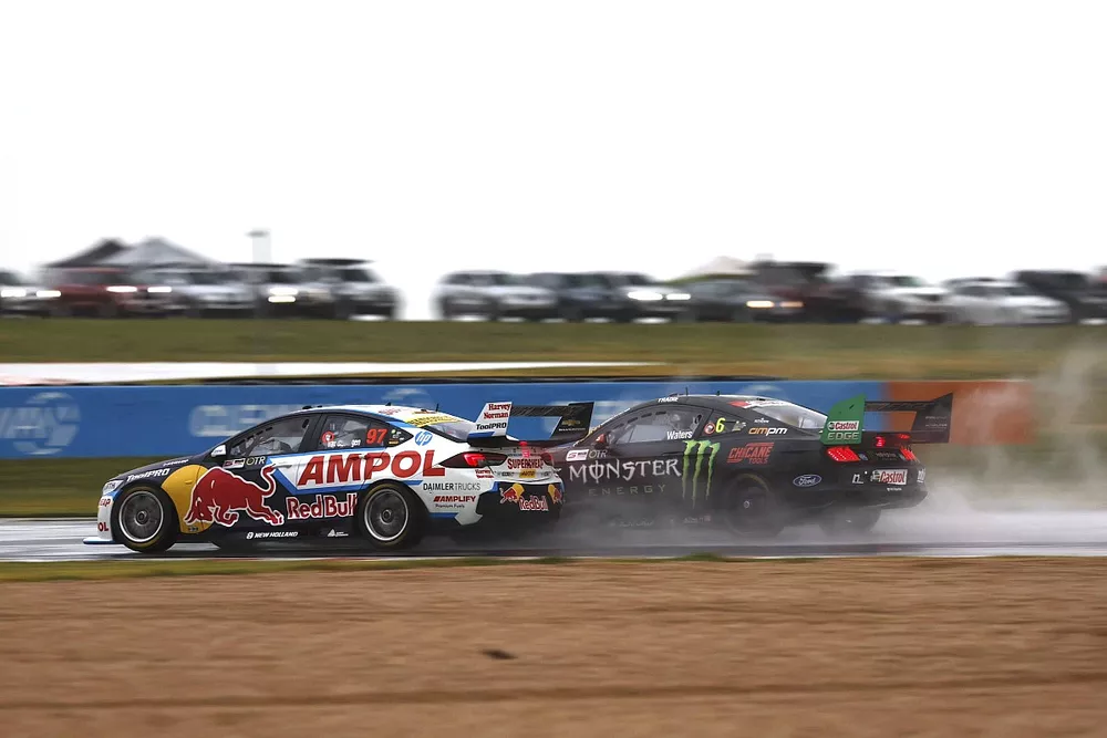 Shane van Gisbergen, Triple Eight Race Engineering, and Cameron Waters, Tickford Racing