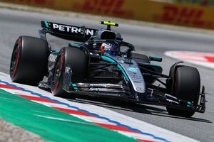 C&oacute;mo respondi&oacute; Mercedes F1 con sus alerones flexibles a las medidas de la FIA
