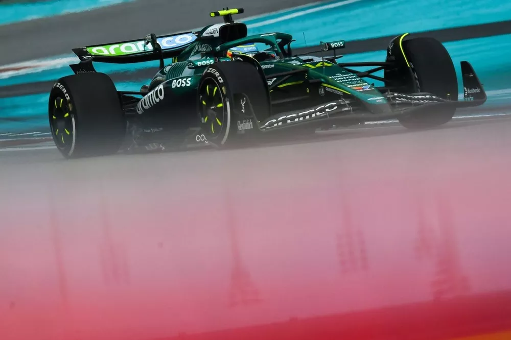 Fernando Alonso, Aston Martin Racing