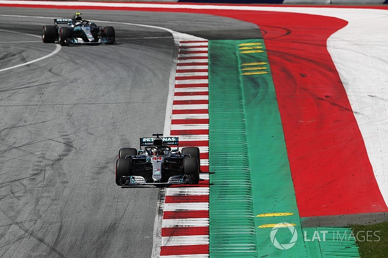 Hamilton: Mercedes