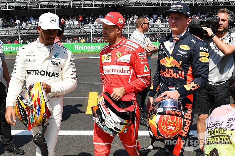 Ecclestone: “Vettel en Hamilton willen Verstappen niet in team”