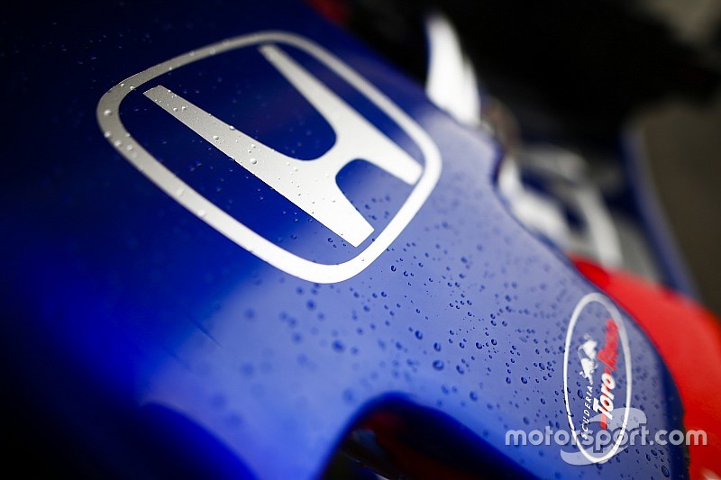 В Renault предсказали замедление прогресса Honda в 2019-м